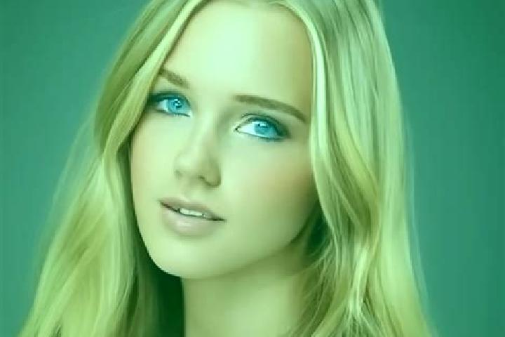 Maya, 28, a blonde amber-eyed slavic companion based in Bojanov. Offering Girlfriend Experience, Party Girl. Available for incall and outcall, overnight book...