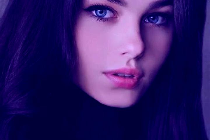 Maya, 28, a red blue-eyed slavic companion based in Bad Zwischenahn. Offering Dinner Date, Roleplay, Girlfriend Experience, Overnight, Erotic Massage. Availa...