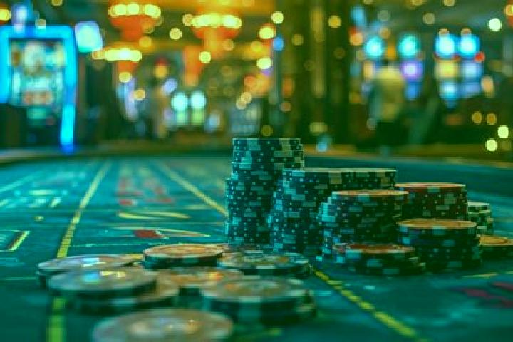 Maya, 28 — Escort in Casinos, Spain