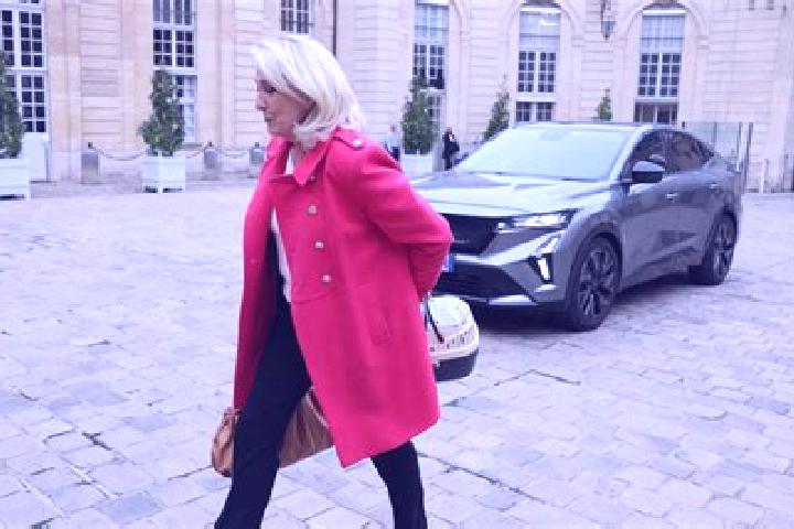 Maya, 28 — Escort in Matignon, France