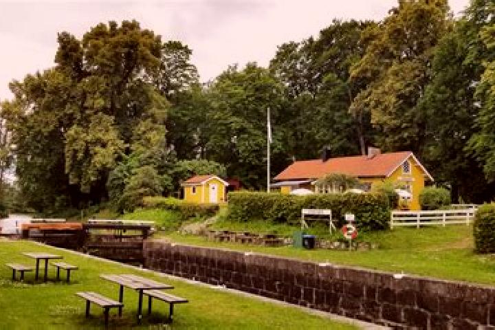 Maya, 28 — Escort in Nykvarn, Sweden