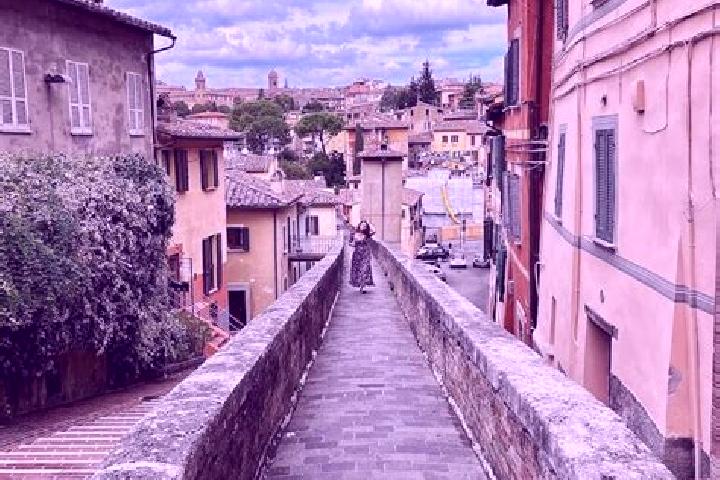 Maya, 28 — Escort in Perugia, Italy