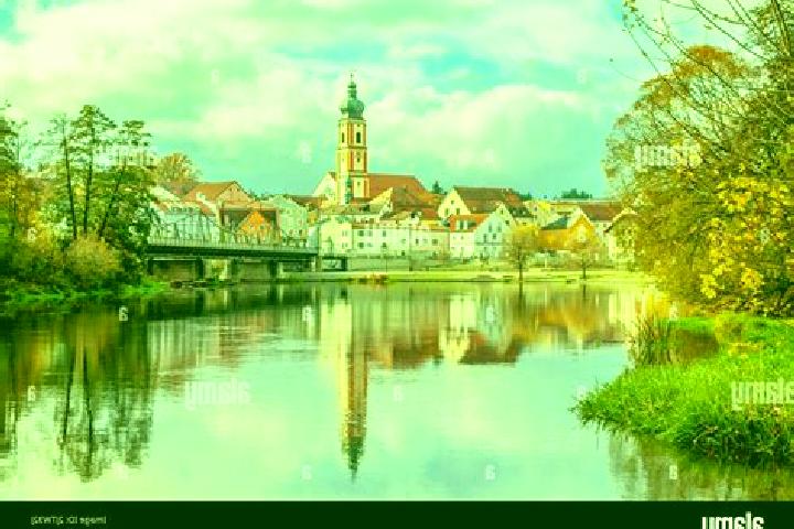 Maya, 28 — Escort in Roding, Germany