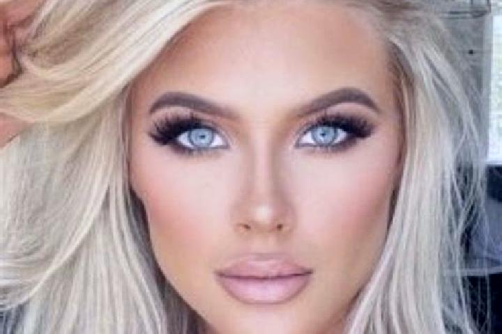 Maya, 29, a platinum blonde hazel-eyed middle eastern companion based in Teresita. Offering Striptease, BDSM, OWO, 69. Available for incall and outcall, day ...