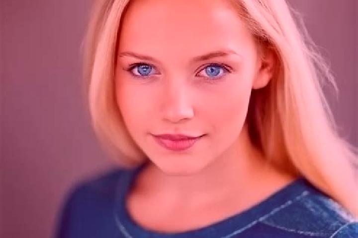 Maya, 30, a blonde blue-eyed ebony companion based in Choi Fai Estate. Offering Tantra, Dinner Date, OWO. Available for incall and outcall, overnight booking...