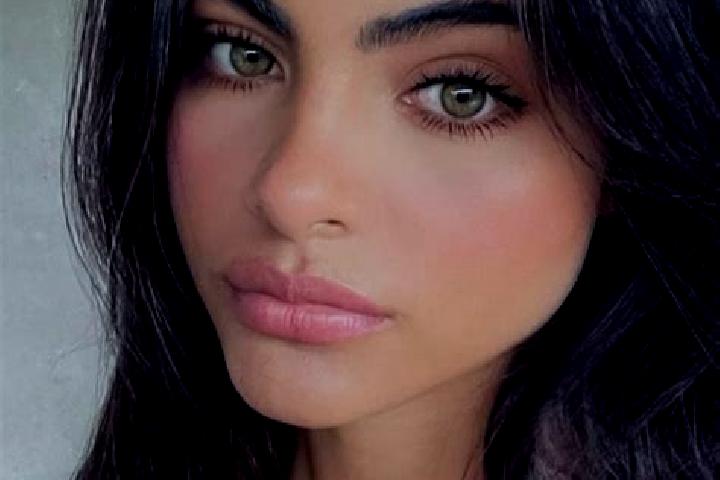 Maya, 30, a blonde green-eyed indian companion based in Tall Rif at. Offering Massage, A-Level, Deep French Kissing, Tantra. Available for incall and outcall...