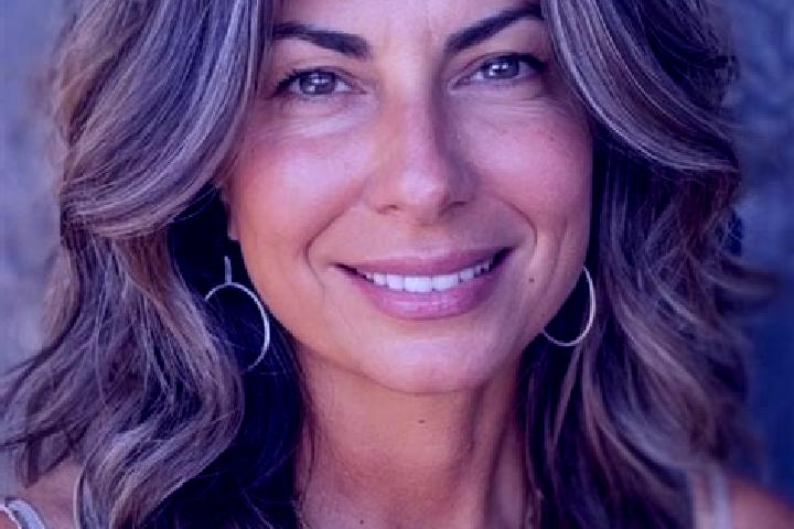 Maya, 30, a brunette grey-eyed middle eastern companion based in Markkleeberg. Offering Roleplay, Erotic Massage. Available for incall and outcall, day and e...