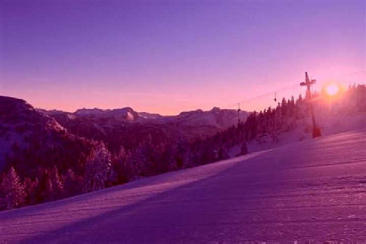 Maya, 30, a dark blonde dark-eyed mixed companion based in Puchberg am Schneeberg. Offering Massage, Fetish, Party Girl. Available for incall and outcall, da...