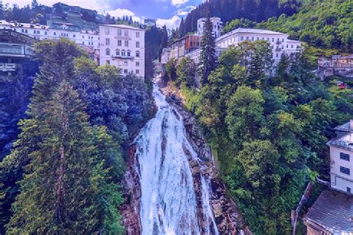 Maya, 30 — Escort in Bad Gastein, Austria