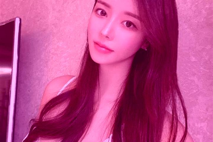 Maya, 30 — Escort in Jubaoshan, China