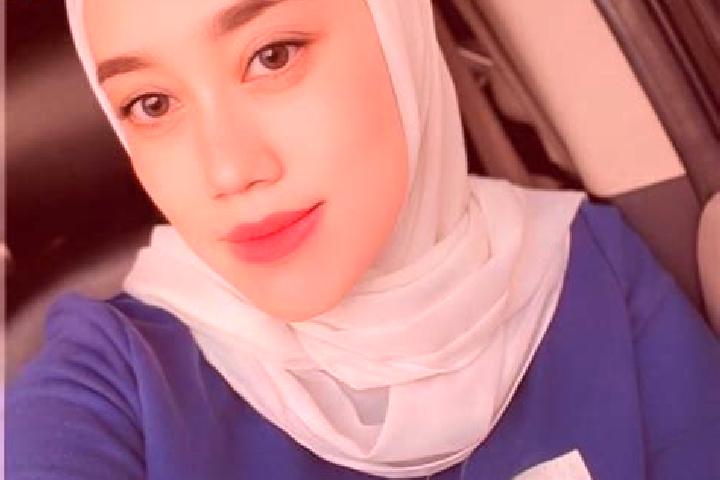 Maya, 30 — Escort in Kertahayu, Indonesia