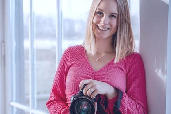Maya, 30 — Escort in Marne, Germany