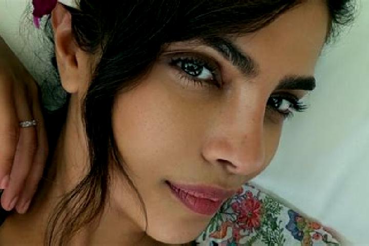 Maya, 30 — Escort in Munshat Ali Agha, Egypt