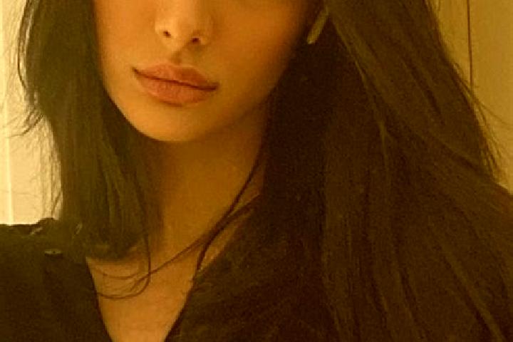 Maya, 31, a black dark-eyed middle eastern companion based in Valea Chioarului. Offering Girlfriend Experience, Overnight, A-Level. Available for incall and ...