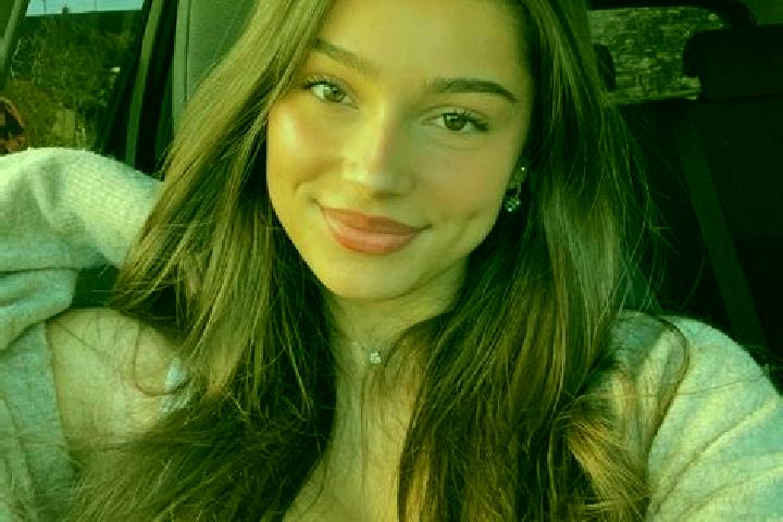Maya, 31, a brunette blue-eyed ebony companion based in Winangun. Offering Deep French Kissing, Erotic Massage, Overnight, OWO. Available for incall and outc...
