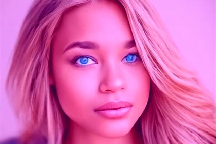 Maya, 31, a dark blonde blue-eyed latina companion based in Denderleeuw. Offering OWO, Dinner Date, A-Level. Available for incall and outcall, day and evenin...