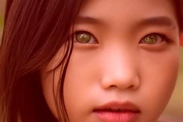 Maya, 31, a red green-eyed asian companion based in Esvres. Offering Domination, Deep French Kissing, Overnight. Available for incall and outcall, overnight ...