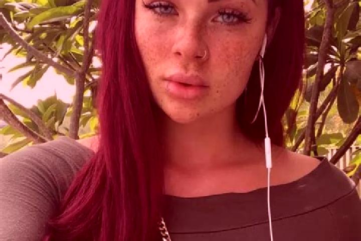 Maya, 31, a red hazel-eyed mediterranean companion based in Bosch en Duin. Offering Overnight, Striptease, GFE, Couples. Available for incall and outcall, ov...