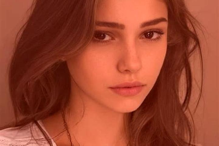 Maya, 32, a brunette hazel-eyed slavic companion based in Podbablje Gornje. Offering GFE, Prostate Massage, Erotic Massage. Available for incall and outcall,...