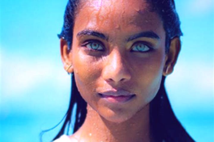 Maya, 32, a chestnut blue-eyed indian companion based in Barauna. Offering Overnight, Striptease, A-Level. Available for incall and outcall, overnight bookin...