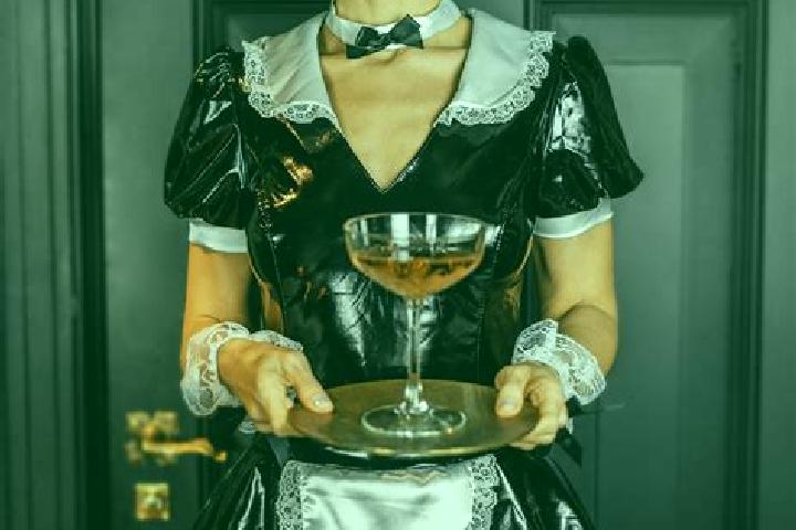 Maya, 32, a chestnut dark-eyed slavic companion based in Pioraco. Offering A-Level, Dinner Date, BDSM. Available for incall and outcall, overnight bookings a...