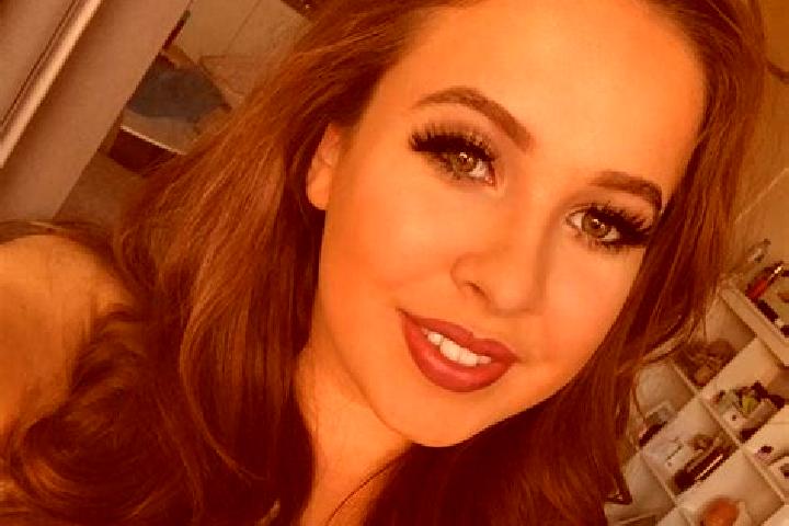 Maya, 32, a chestnut grey-eyed caucasian companion based in Kamalasai. Offering Party Girl, Striptease, Girlfriend Experience, Deep French Kissing, Fetish. A...