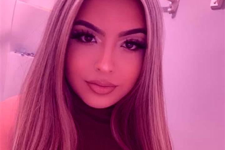 Maya, 32, a red blue-eyed mixed companion based in Bulongji. Offering 69, Domination, Tantra, Duos. Available for incall and outcall, day and evening dates.