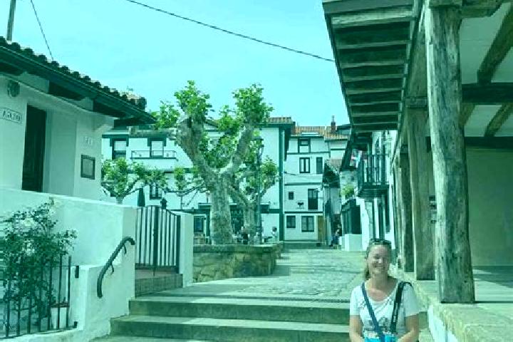 Maya, 32 — Escort in Algorta, Spain
