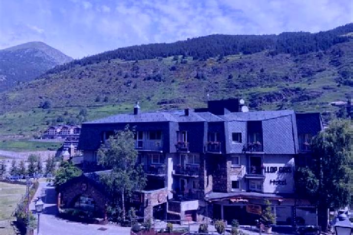 Maya, 32 — Escort in El Tarter, Andorra