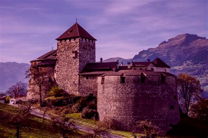 Maya, 32 — Escort in Mauren, Liechtenstein