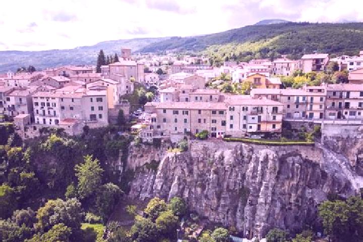 Maya, 32 — Escort in Misterbianco, Italy