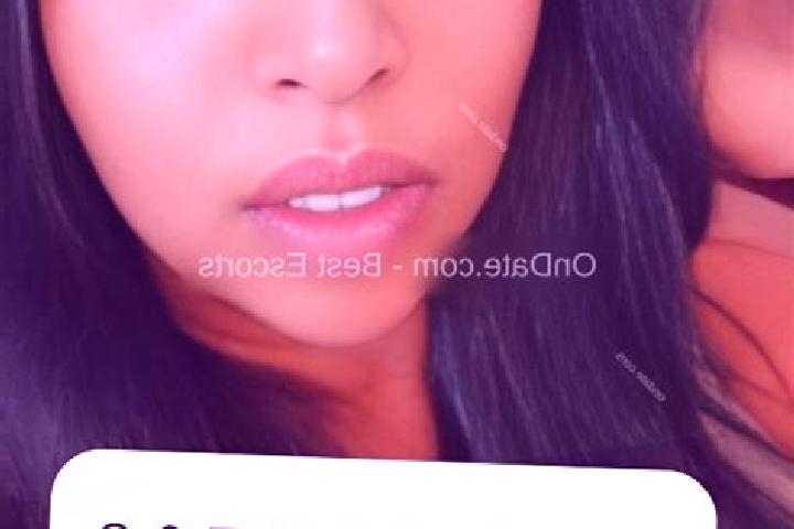 Maya, 32 — Escort in Oxnard, United States