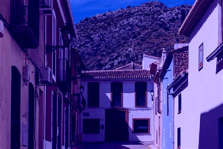 Maya, 32 — Escort in Sanet y Negrals, Spain