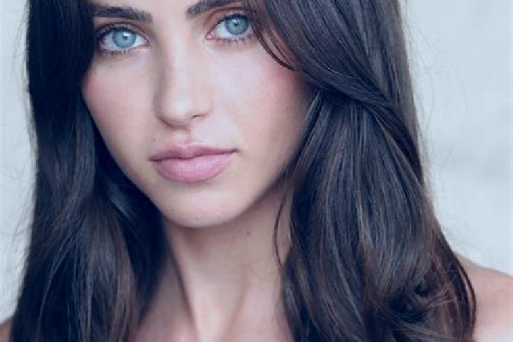 Maya, 33, a auburn hazel-eyed caribbean companion based in Terrigoli. Offering Girlfriend Experience, Travel Companion, Domination, GFE, Couples. Available f...