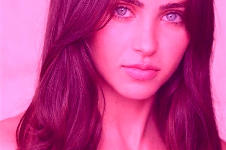 Maya, 33, a black brown-eyed slavic companion based in Padre Las Casas. Offering Dinner Date, Duos. Available for incall and outcall, overnight bookings avai...