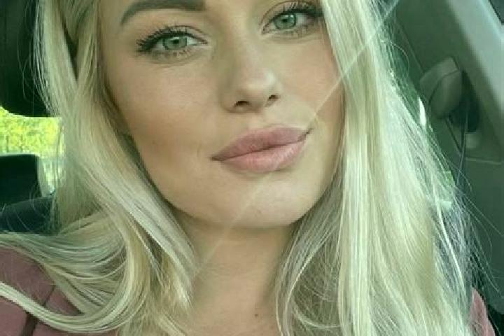 Maya, 33, a blonde hazel-eyed caucasian companion based in Moussoro. Offering Travel Companion, Dinner Date, A-Level, 69. Available for incall and outcall, o...