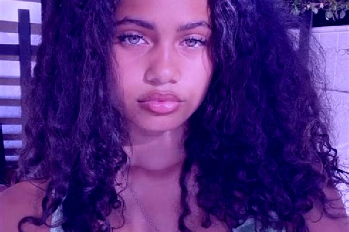 Maya, 33, a chestnut green-eyed mixed companion based in Point Breeze. Offering Striptease, OWO, CIM. Available for incall and outcall, day and evening dates.