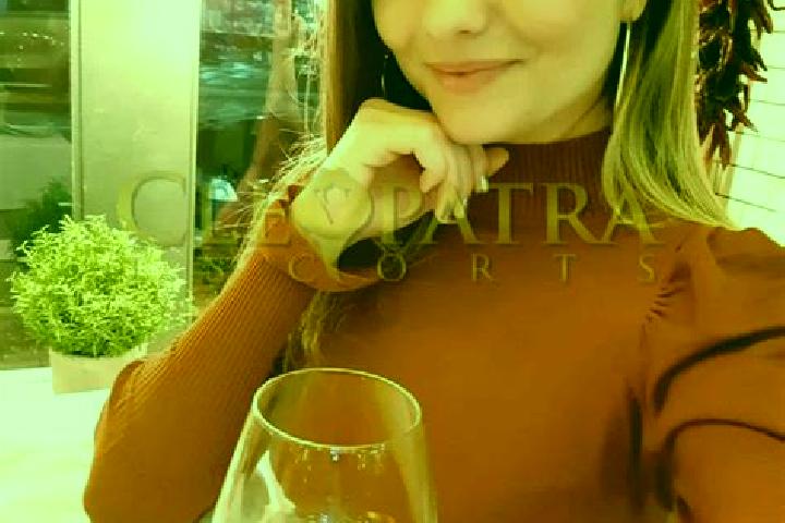 Maya, 33, a red green-eyed caucasian companion based in Puente de Genave. Offering Prostate Massage, OWO, Fetish, A-Level, Domination. Available for incall a...