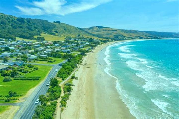 Maya, 33 — Escort in Apollo Bay, Australia