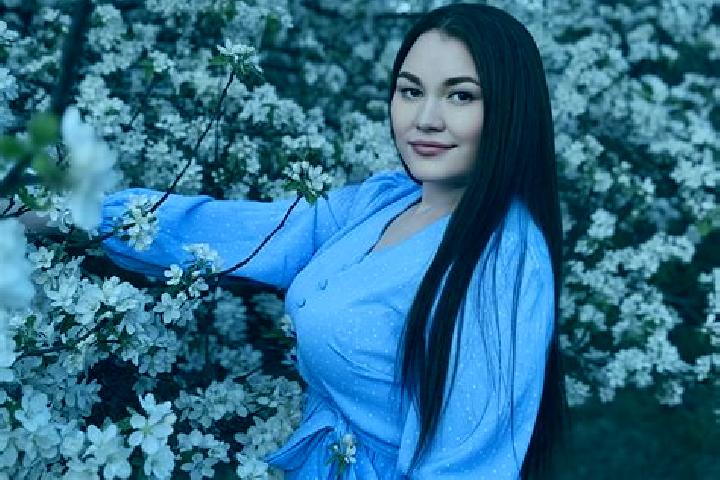 Maya, 33 — Escort in Chekmagush, Russia