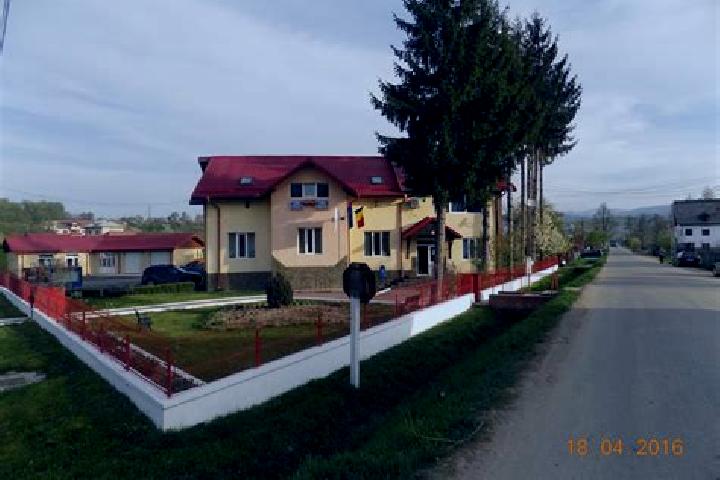 Maya, 33 — Escort in Gorunesti, Romania