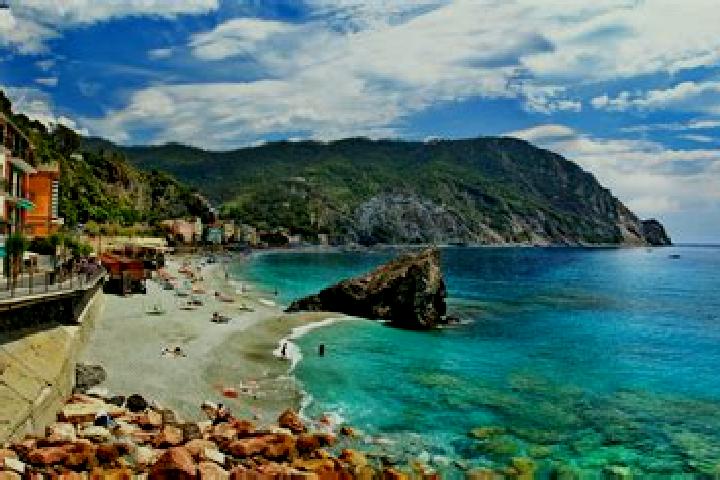 Maya, 33 — Escort in Monterosso Grana, Italy