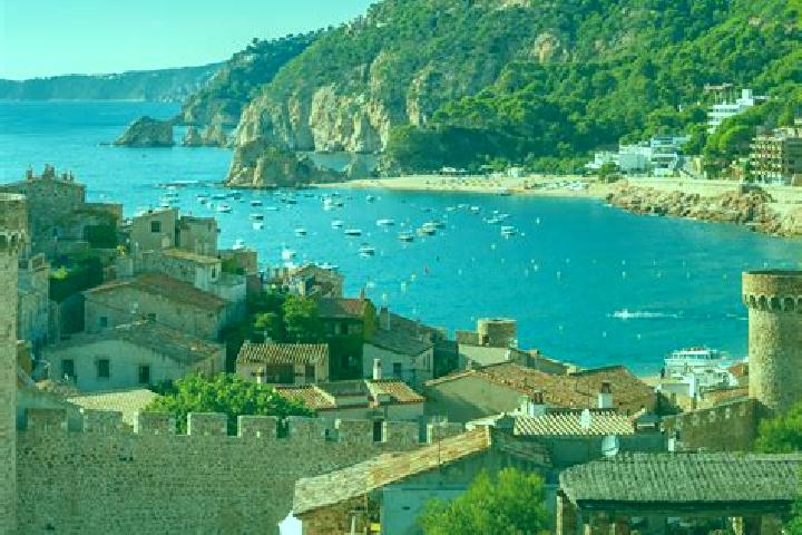 Maya, 33 — Escort in Pazuengos, Spain