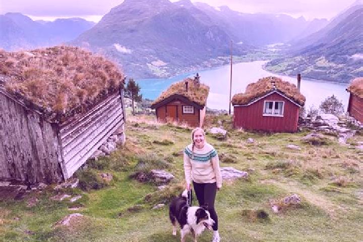 Maya, 33 — Escort in Stjordalshalsen, Norway