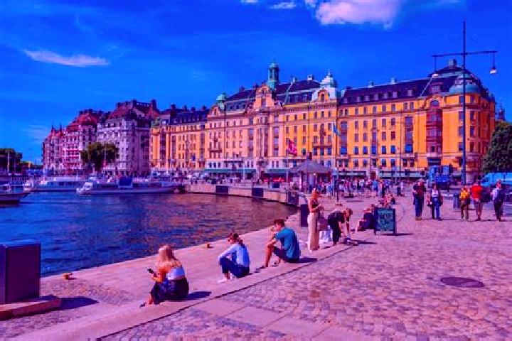 Maya, 34 — Escort in Killeberg, Sweden