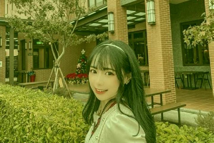 Maya, 34 — Escort in Qinggou, China