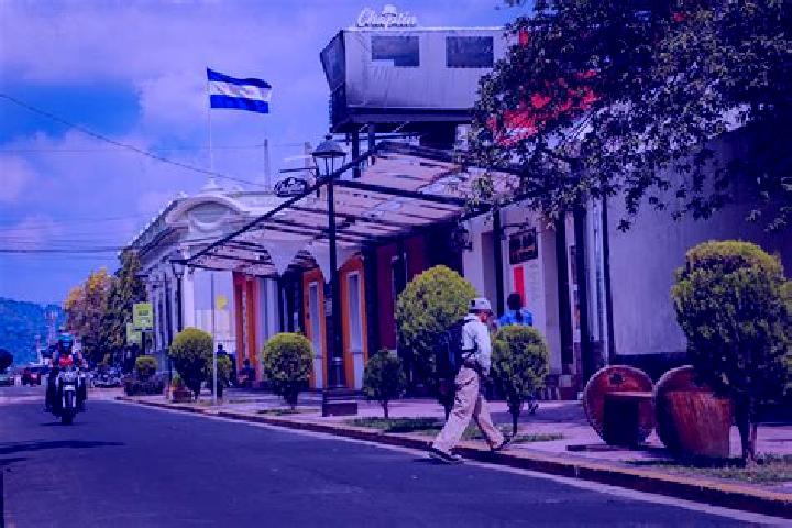Maya, 34 — Escort in Santa Tecla, El Salvador