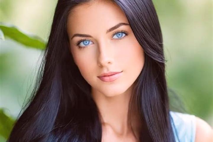 Maya, 35, a black blue-eyed mediterranean companion based in Weilersbach. Offering A-Level, Overnight, 69, Deep French Kissing. Available for incall and outc...
