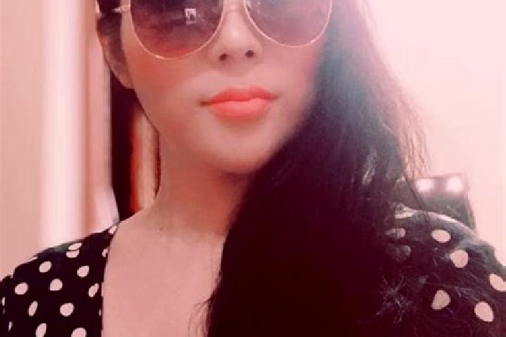 Maya, 35, a black dark-eyed asian companion based in Copplestone. Offering 69, Travel Companion, Erotic Massage, Fetish, Prostate Massage. Available for inca...