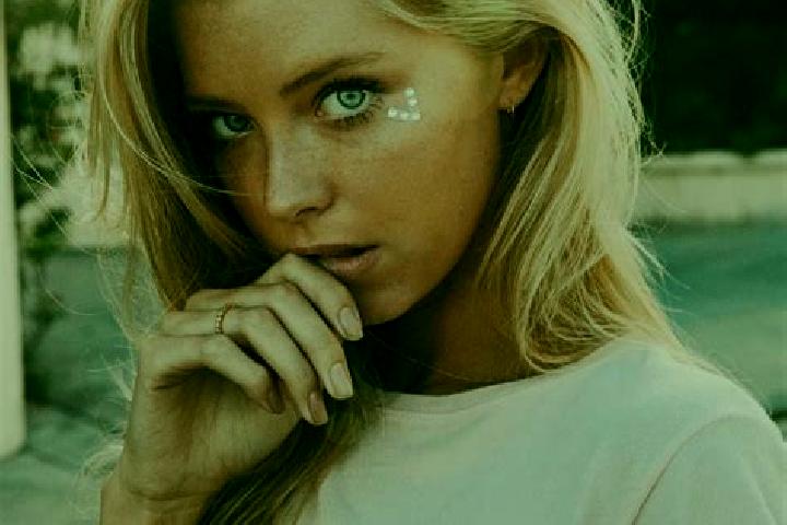 Maya, 35, a blonde blue-eyed mediterranean companion based in Kamarhati. Offering Duos, Massage, Travel Companion, CIM, Girlfriend Experience. Available for ...